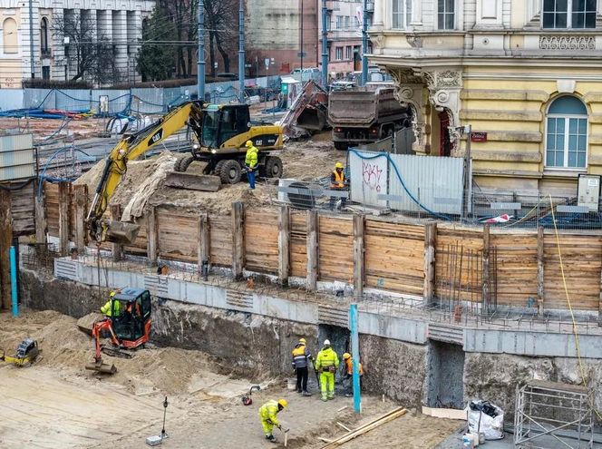 Budowa przystanku Śródmieście w Łodzi styczeń 2025