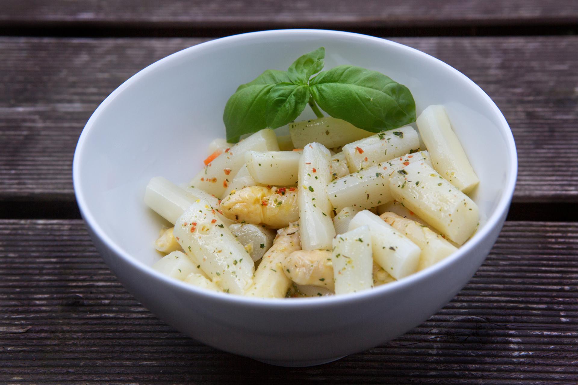 Skorzonera Przepis Na Salatke Ze Skorzonery Beszamel Pl