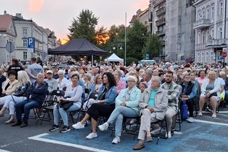 Największe przeboje z lat 70. i 80. rozbrzmiały w Kaliszu. Za nami Święto Rzeki Prosny