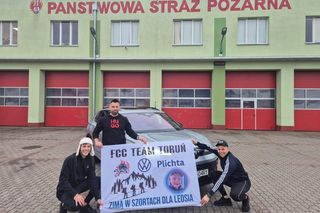 Za oknami zima, a oni w szortach weszli na Śnieżkę. Tak pomagają 2-letniemu Leosiowi