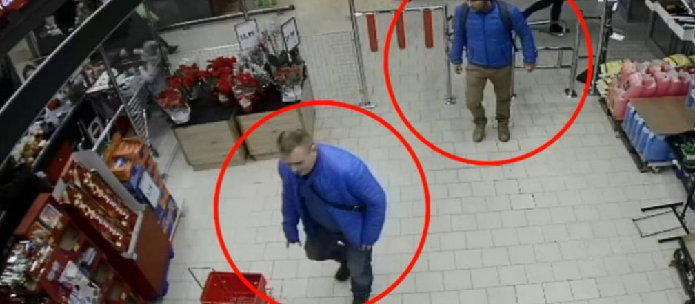 Świecie: Ci mężczyźni ukradli alkohol ze sklepu! Poznajesz ich? [ZDJĘCIA]