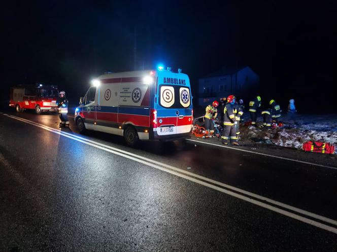wypadek w Parszowie 11.02.2022