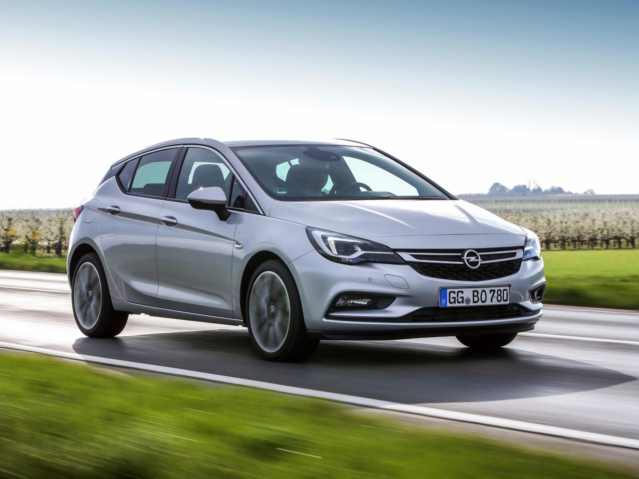 Opel Astra BiTurbo