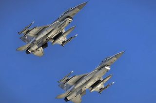 Atak lotniczy Rosji. Polska poderwała myśliwce. Jest pilny komunikat wojska