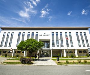 Upadli kapłani. Ci księża posłuchali podszeptów diabła i zeszli na złą ścieżkę