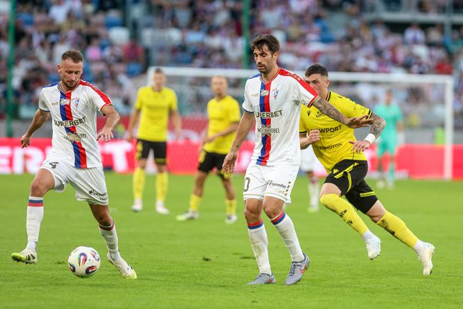 Górnik Zabrze liderem Ekstraklasy po wygranej z Widzewem. Zadecydował gol w końcówce