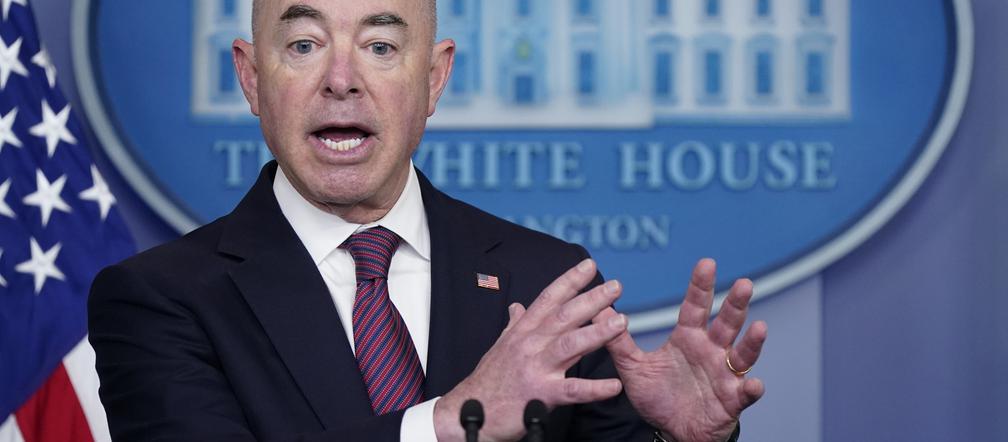 Nie każdego czeka deportacja