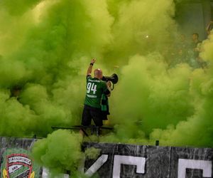 To było wielkie święto futbolu w Starachowicach. A oprawa kibiców SZTOS