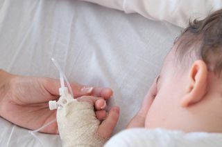 2-letnie dziecko dostało udaru. Lekarze z Wrocławia uratowali chłopcu życie