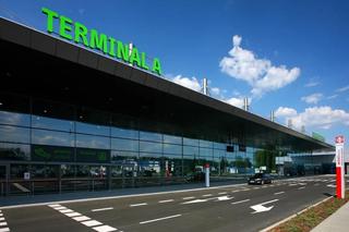 Z lotniska w Pyrzowicach ewakuowano 400 osób