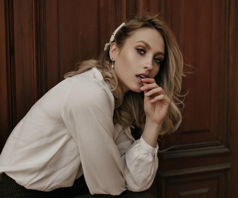 Old money czy new money? Czy różnią się te style i który z nich dominuje w twojej szafie?