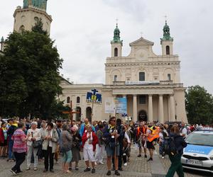 Lubelska Piesza Pielgrzymka na Jasną Górę 2024. Pątnikom deszcz niestraszny!