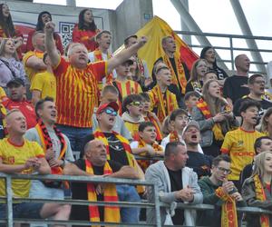 Korona Kielce - Ruch Chorzów. Zdjęcia kibiców na Suzuki Arenie