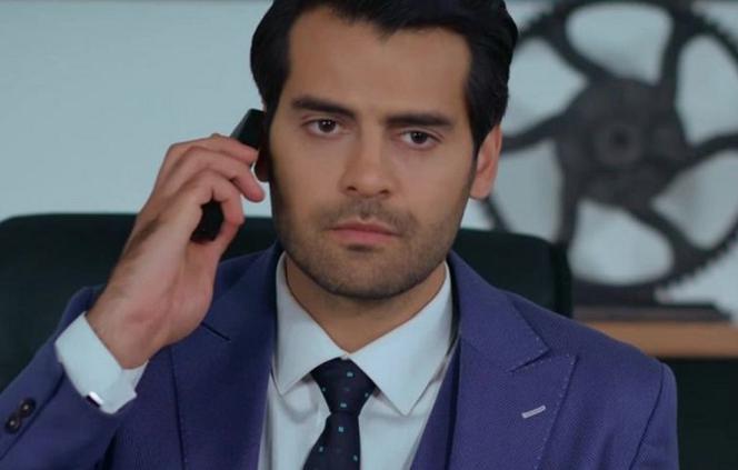 Więzień miłości - Erkan Meriç to serialowy Omer. Aktor jest niezłym przystojniakiem 