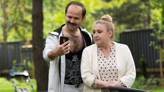 Na dobre i na złe, odcinek 818: Bolek (Sławomir Zapała), Jadzia (Aldona Janowska)