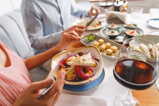 Skuteczny niczym statyny? Popularny produkt pomoże obniżyć cholesterol