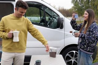 Barwy szczęścia odc. 3148. Agata (Natalia Zambrzycka), Ignacy (Olaf Staszkiewicz)