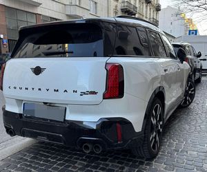 Hubert Urbański zmienił styl i furę na wiosnę