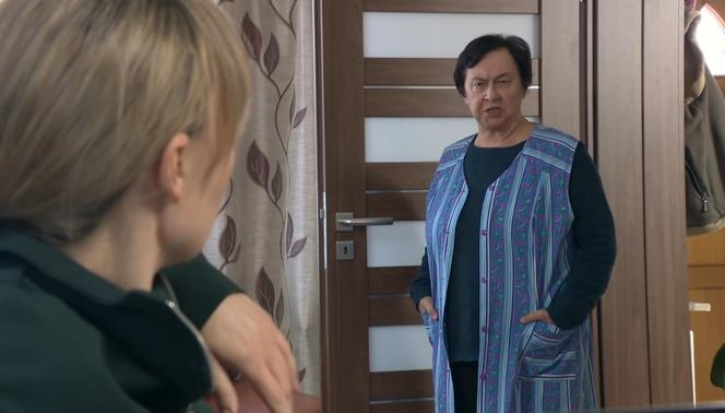 Na Wspólnej odc. 3458. Helena Kopeć (Małgorzata Peczyńska), Żaneta (Anna Guzik)