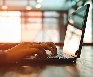 UOKiK nałożył ponad 22 mln zł kary na Vectrę! Chodzi o bezprawne podwyższanie opłat! 