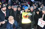 Ogromny protest pod urzędem miasta w Piotrkowie! Ludzie nie wytrzymali podwyżek [ZDJĘCIA]