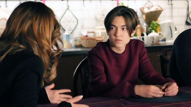 	Barwy szczęścia odc. 3187. Asia Sokalska (Anna Gzyra), Emil (Artem Malashchuk)