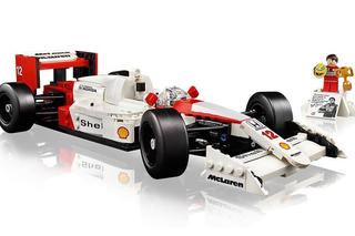 LEGO McLaren MP4/4 Ayrton Senna 