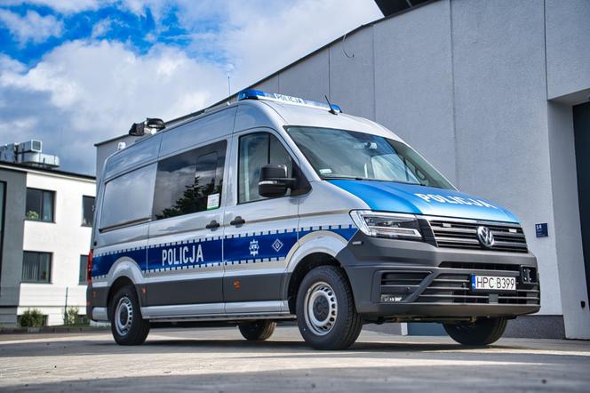 Policyjny Ambulans Pogotowia Ruchu Drogowego