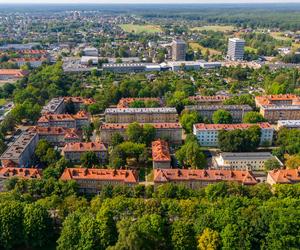 Osiedle A w Tychach i plac świętej Anny