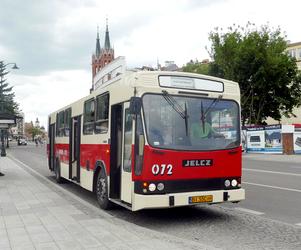 Białystok: Zabytkowe autobusy wracają na trasę. Jak przejechać się słynnym „ogórkiem”? 