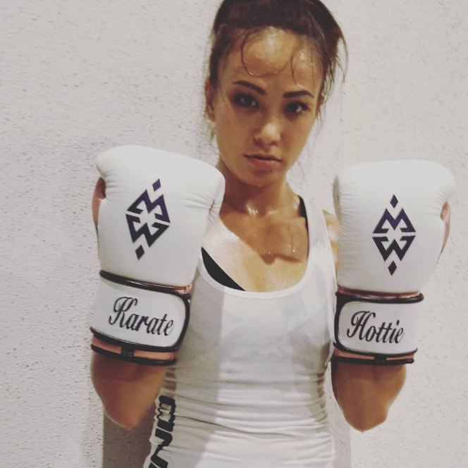 Michelle Waterson, Karate Hottie