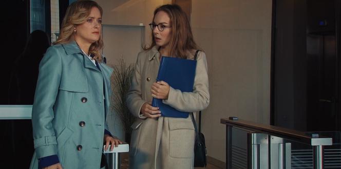 M jak miłość odc. 1708. Julia Malicka (Marta Chodorowska), Sylwia (Hanna Turnau)
