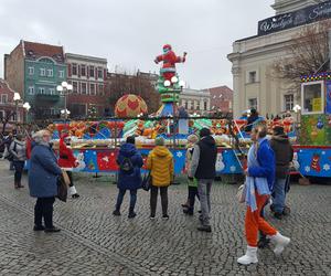 Ekstremalne Mikołajki z NGO w Lesznie przyciagnęły tłumy mieszkańców