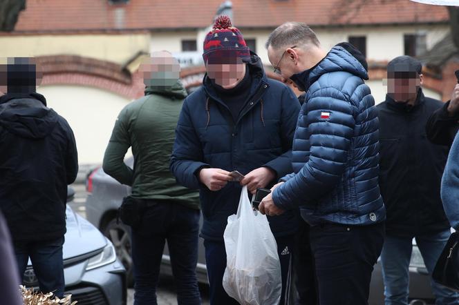 Prezydent Andrzej Duda podczas przedświątecznych zakupów na Nowym Kleparzu w Krakowie