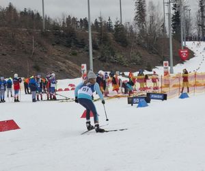 Narciarze SKI Tumlin na zawodach na Kubalonce