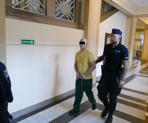 Dawid przeżył horror. Bandyci porwali go z ulicy, wywieźli z miasta, rozebrali do naga i połamali ręce