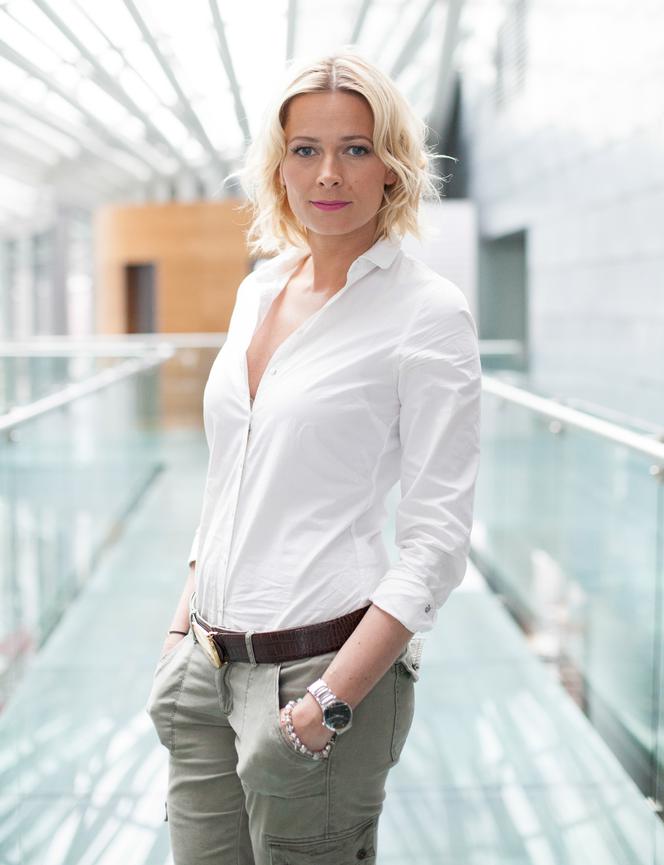 1PUBL_ODETA MORO FIGURSKA