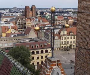 Spór o krzyże we wrocławskich urzędach