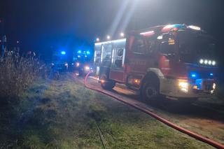   Pożar przyczepy kempingowej w Sambrowie. W środku znaleziono ciało mężczyzny