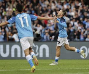Drużyna Napoli z Polakami w składzie górą! Eintracht Frankfurt pokonany