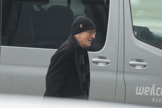 Robert De Niro już w Polsce. Aktor przyłapany na lotnisku w Warszawie