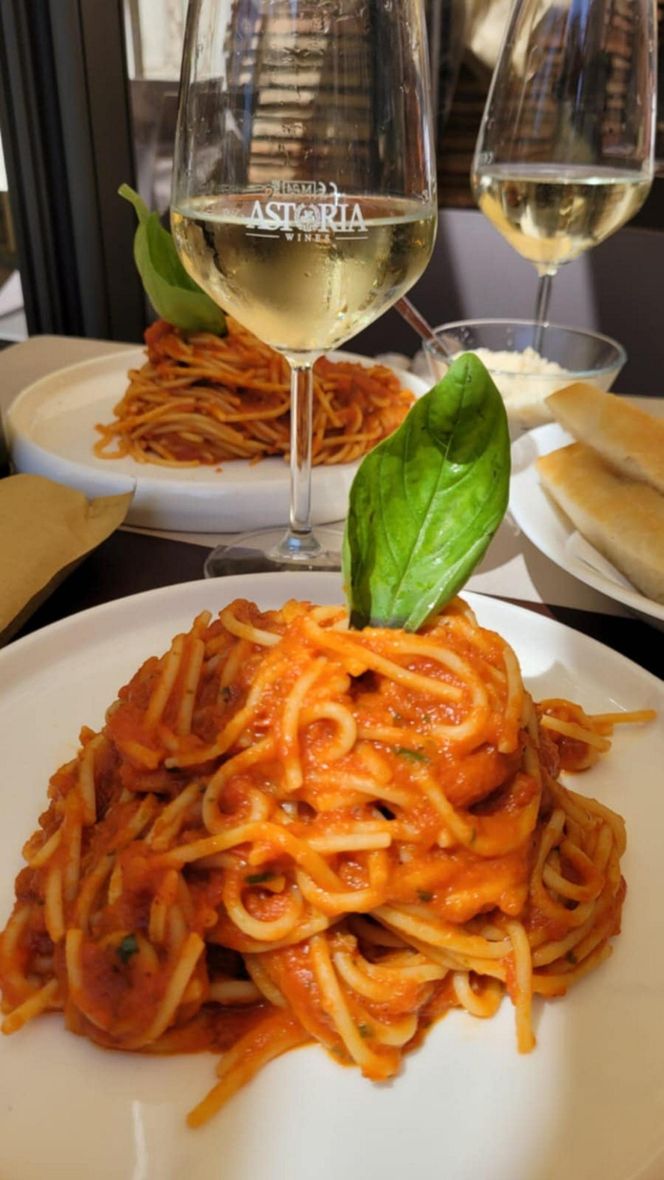 Tanio i ciepło. Gdzie latają rzeszowianie