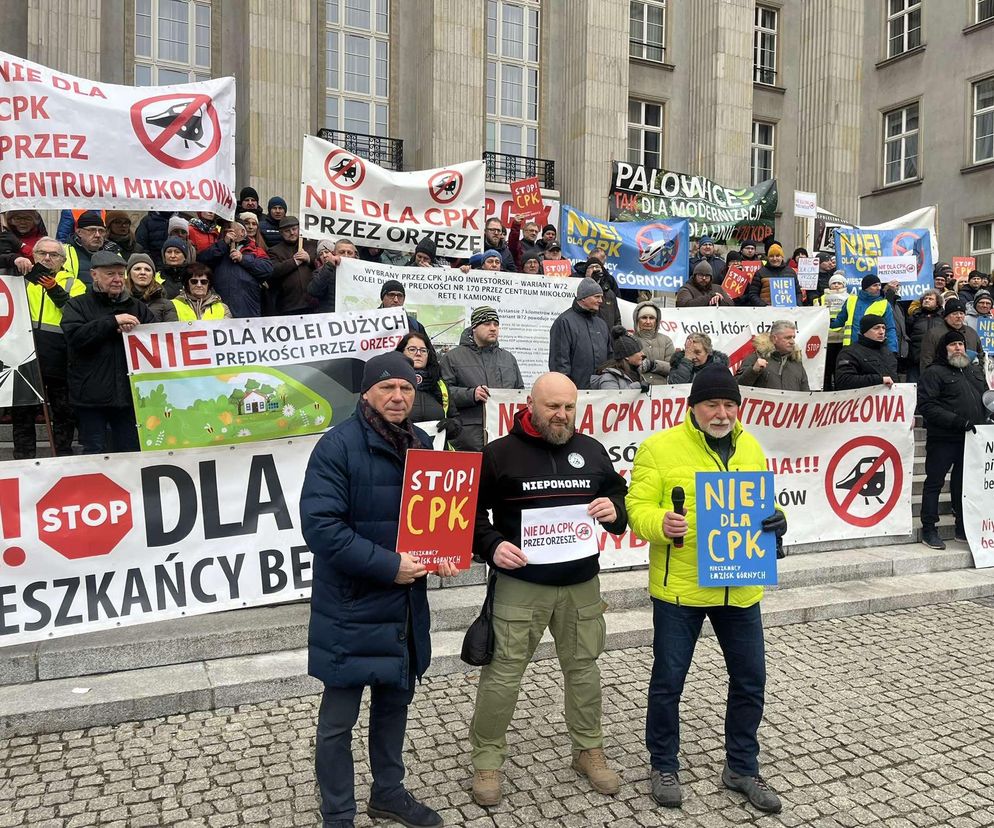 Protest przeciwko Kolei Dużych Prędkości w Katowicach 