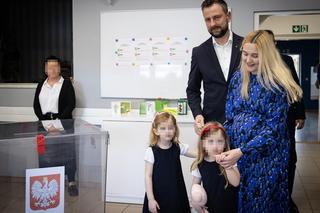 Ciężarna żona Kosiniaka-Kamysza promienieje! 