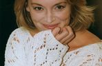 Była wielką gwiazdą hitu Polsatu. Z powodu rodzinnej tragedii usunęła się w cień