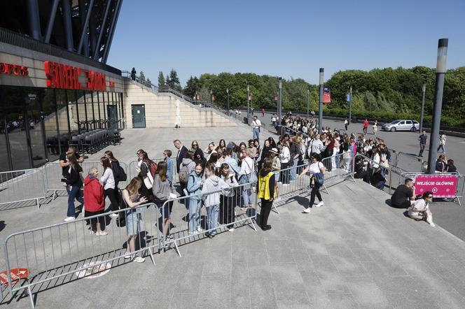  Targi Książki i Mediów VIVELO 2024 . Piątek 17 maja - na żywo