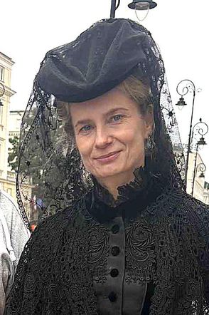 "Lalka" w szlafroku 