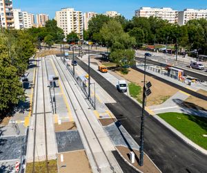Tramwaj na Stegny w Warszawie w przeddzień otwarcia