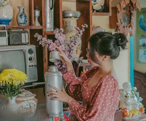 Modowa podróż do przeszłości. Pinterest ujawnił najsilniejszy trend nadchodzących miesięcy