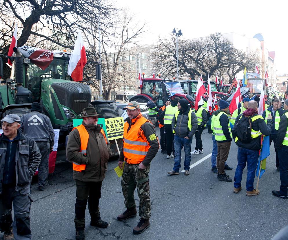 Strajk rolników w centrum Katowic ZDJĘCIA